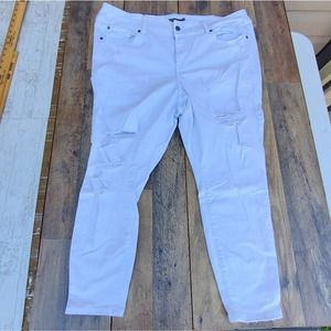 Torrid Super Soft Jeggings 24R white distressed